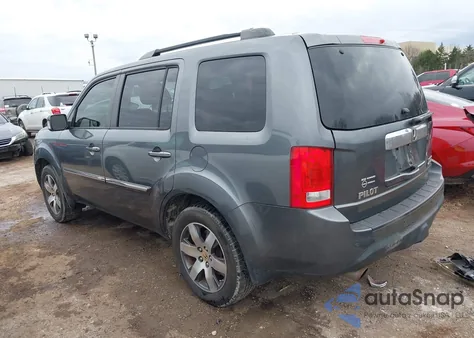 2013 Honda Pilot Touring z USA, uszkodzony, nr VIN 5FNYF4H98DB013792